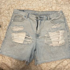 American Eagle Mom shorts